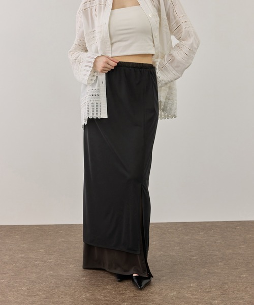 ADAM ET ROPE'（アダムエロペ）の「バイカラーエラスティックスカート（スカート・レディース・ブラウン系その他/ホワイト系その他5・FREE）」の2枚目の写真