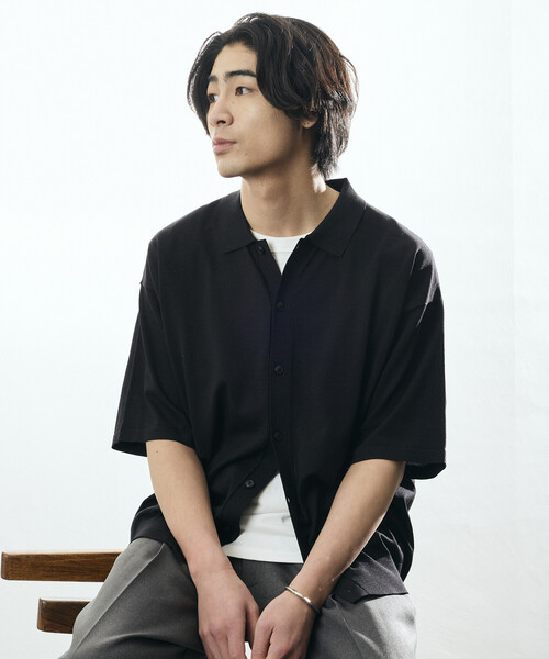 FREAK'S STORE（フリークスストア）の「限定展開 Relax Fit リラックスフィット クールタッチ ポロカラー ショートスリーブ ニットシャツ（ポロシャツ・メンズ・ブラック/チャコールグレー/ブラウン/ネイビー・LARGE/MEDIUM）」の5枚目の写真