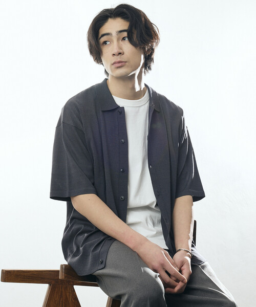 FREAK'S STORE（フリークスストア）の「限定展開 Relax Fit リラックスフィット クールタッチ ポロカラー ショートスリーブ ニットシャツ（ポロシャツ・メンズ・ブラック/チャコールグレー/ブラウン/ネイビー・LARGE/MEDIUM）」の9枚目の写真