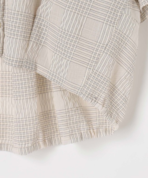 niko and...（ニコアンド）の「[MODE NORM CORE] シアー先染めコクーンシャツ（シャツ/ブラウス・レディース・ブルー/オフホワイト/ブラック・FREE）」の11枚目の写真