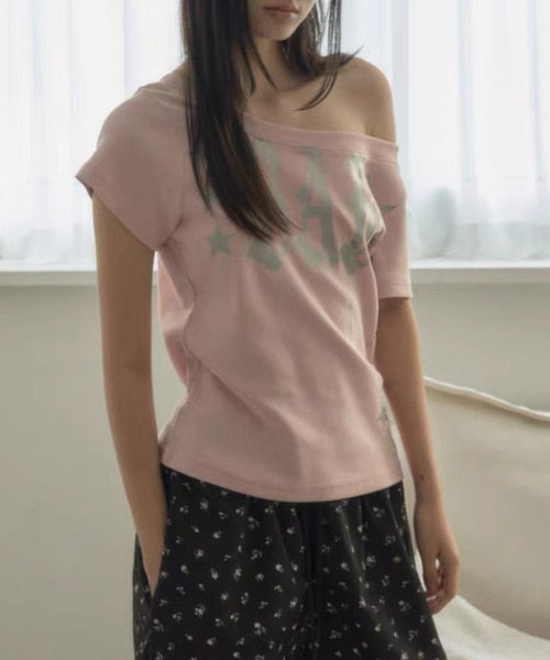 ViViDAY(ビビデー)の「フロント英字&星ロゴ カモフラ柄ショートtシャツ(Tシャツ/カットソー・レディース・カーキ/ピンク/ホワイト・M)」の16枚目の写真