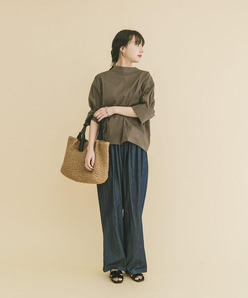 ITEMS URBANRESEARCH（アイテムズ アーバンリサーチ）の「5ブソデハイネックブラウス（シャツ/ブラウス・レディース・チャコールグレー/ホワイト/ミント・FREE）」の16枚目の写真
