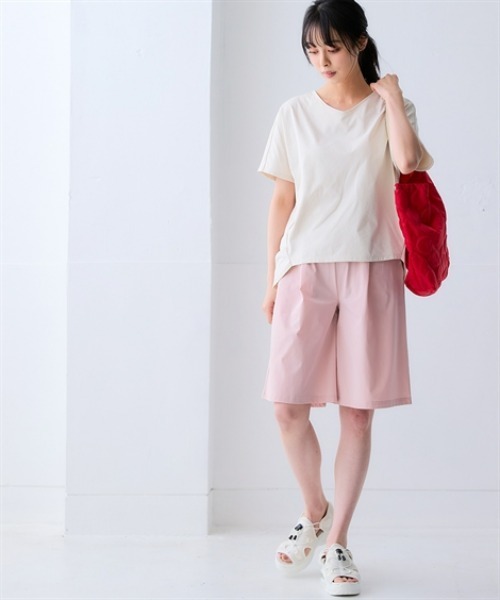 nissen（ニッセン）の「マルチドライカットソーVネックコクーンゆるシルエットプルオーバー（水陸両用・接触冷感・UVカット・吸汗速乾）＜大きいサイズ有＞（Tシャツ/カットソー・レディース・ベージュ/ライトグリーン/ピンク/ブルー/チャコールグレー/アイボリー・3L/LL/L/M/S）」の20枚目の写真