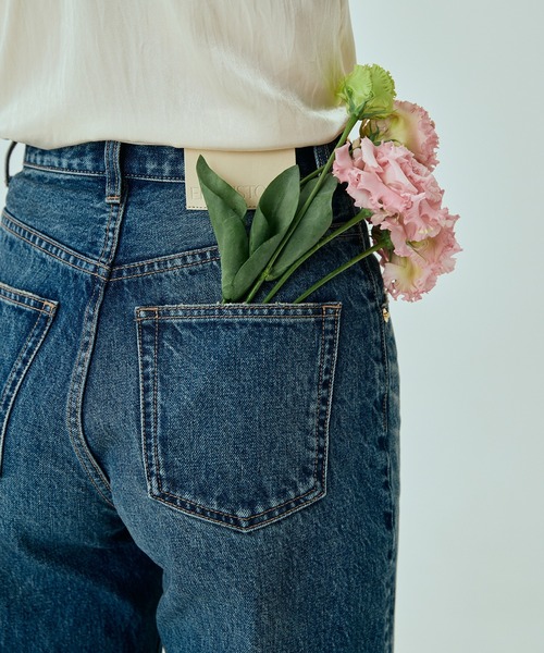 EIMY ISTOIRE（エイミーイストワール）の「ビットデニムパンツ（デニムパンツ・レディース・ブルー/インディゴブルー・24inch/23inch）」の22枚目の写真