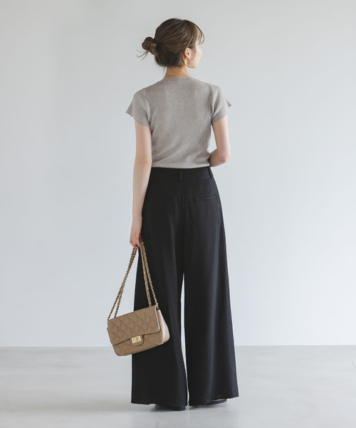 Noble(ノーブル)の「ショートスリーブコンパクトリブニット(ニット/セーター・レディース・ホワイト/ライトグリーン/グレー・FREE)」の8枚目の写真