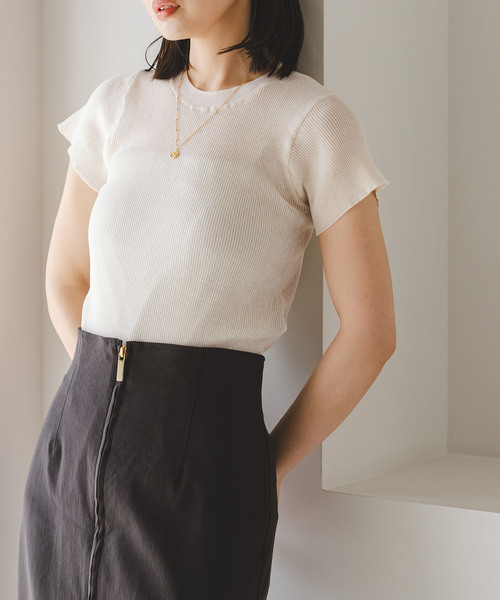 Noble(ノーブル)の「ショートスリーブコンパクトリブニット(ニット/セーター・レディース・ホワイト/ライトグリーン/グレー・FREE)」の9枚目の写真