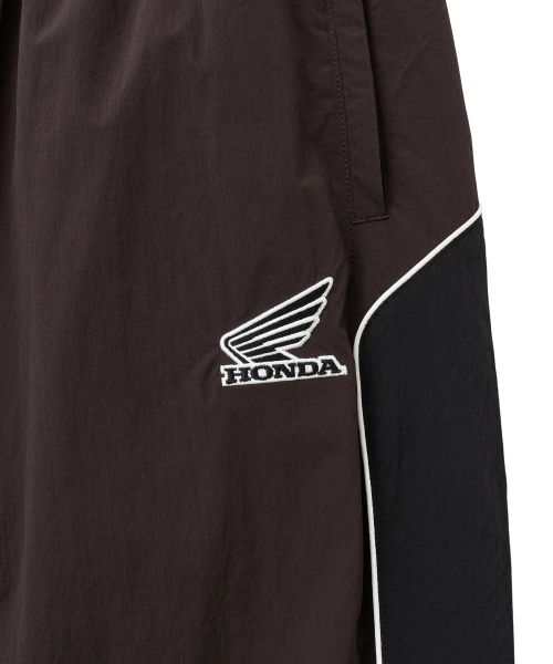 PHYPS MOTORCYCLE(フィップスモーターサイクル)の「Nylon Block Piping Track Pants Red(スウェットパンツ・レディース・その他・SMALL/MEDIUM/LARGE/X-LARGE)」の5枚目の写真