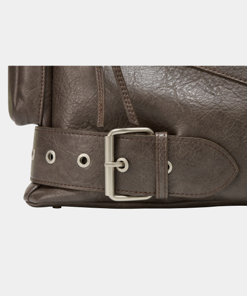 ETRE AU SOMMET（エトレオソメ）の「Strap Belt Eyelet Cross Big Bag (Brown)（ショルダーバッグ・レディース・その他・FREE）」の6枚目の写真