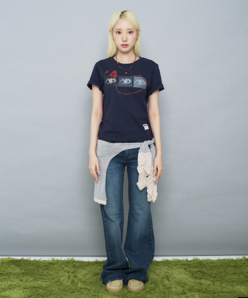 SEW-B（ソービー）の「4our eye セミクロップ半袖Tシャツ [ネイビー]（Tシャツ/カットソー・レディース・その他・FREE）」の3枚目の写真