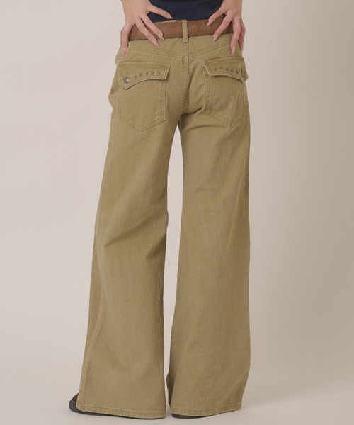 hazyl(ヘイジル)の「Low-rise wide-leg pants/ローライズワイドレッグパンツ(デニムパンツ・レディース・ベージュ/インディゴブルー・MEDIUM/SMALL)」の2枚目の写真
