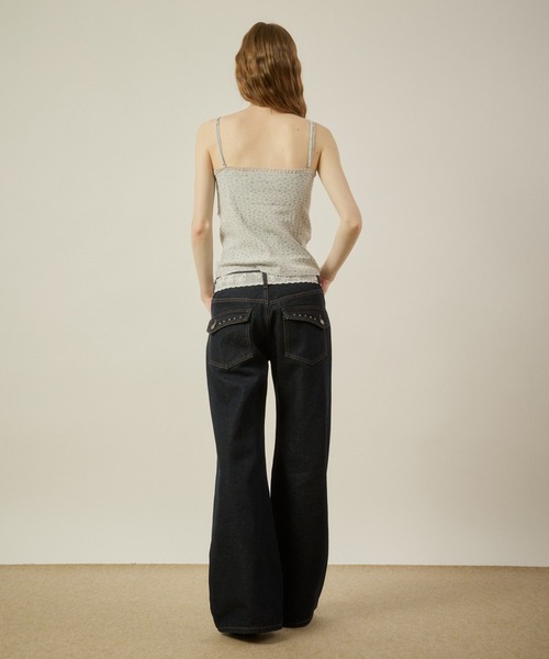 hazyl(ヘイジル)の「Low-rise wide-leg pants/ローライズワイドレッグパンツ(デニムパンツ・レディース・ベージュ/インディゴブルー・MEDIUM/SMALL)」の17枚目の写真