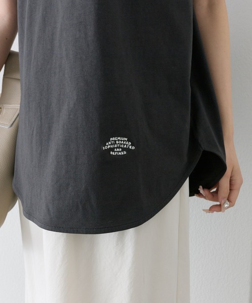 PUAL CE CIN（ピュアルセシン）の「汗ジミ防止加工ワンポイントロゴ刺繍Tシャツ（Tシャツ/カットソー・レディース・スミクロ/ベージュ/オフホワイト・FREE）」の16枚目の写真