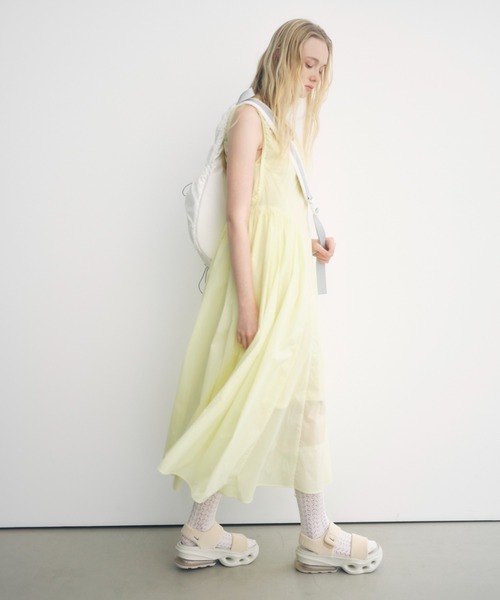 NIKE（ナイキ）の「【NIKE】AIR MAX HALO（サンダル・レディース・ベージュ・23/22/26/25/24）」の12枚目の写真