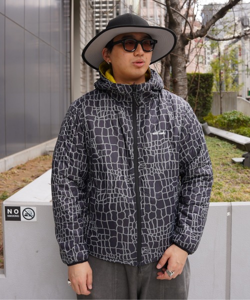 WILD THINGS(ワイルドシングス)の「WILD THINGS/ワイルドシングス 別注REVERSIBLE BELAY JACKET(その他アウター・メンズ・マルチ・M/L/XL)」の1枚目の写真