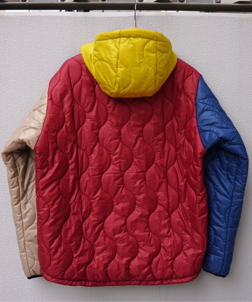 WILD THINGS(ワイルドシングス)の「WILD THINGS/ワイルドシングス 別注REVERSIBLE BELAY JACKET(その他アウター・メンズ・マルチ・M/L/XL)」の5枚目の写真