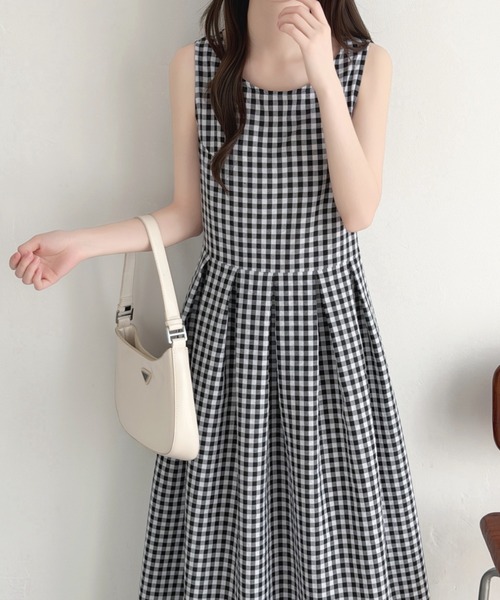 ABITOKYO(アビトーキョー)の「サイドボタンギンガムチェックワンピース(ワンピース・レディース・カーキ/ブラック・M/L)」の2枚目の写真