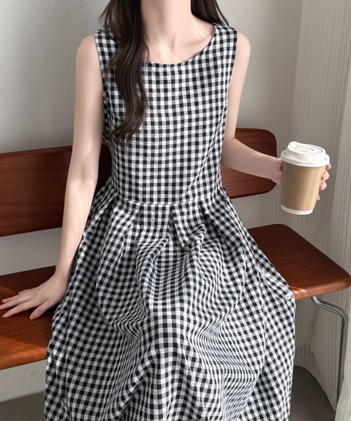 ABITOKYO(アビトーキョー)の「サイドボタンギンガムチェックワンピース(ワンピース・レディース・カーキ/ブラック・M/L)」の13枚目の写真