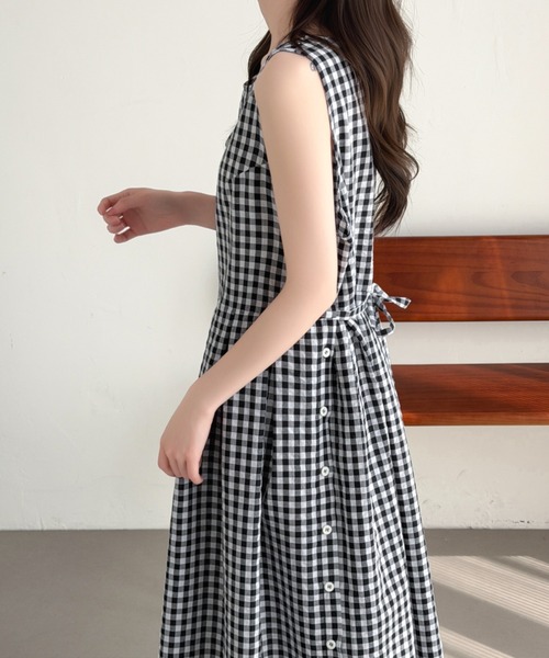 ABITOKYO(アビトーキョー)の「サイドボタンギンガムチェックワンピース(ワンピース・レディース・カーキ/ブラック・M/L)」の4枚目の写真
