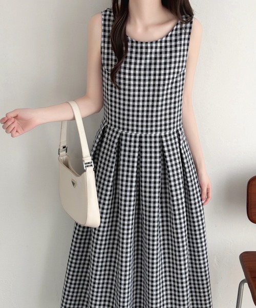 ABITOKYO(アビトーキョー)の「サイドボタンギンガムチェックワンピース(ワンピース・レディース・カーキ/ブラック・M/L)」の11枚目の写真