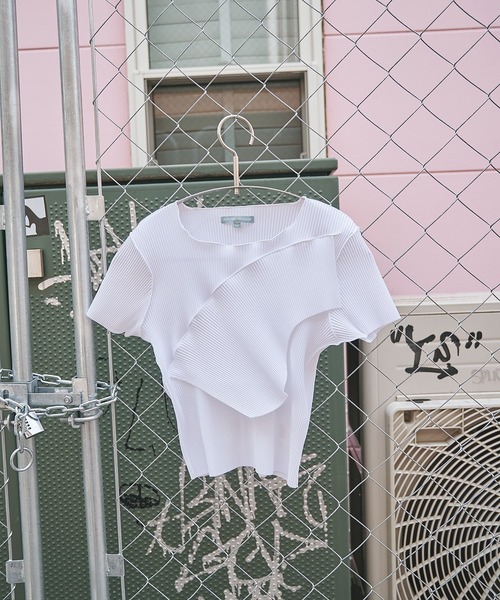 kotohayokozawa(コトハヨコザワ)の「TODO WAVE TINY TOP SHORT SLEEVE(Tシャツ/カットソー・レディース・ホワイト/ブラック・FREE)」の2枚目の写真