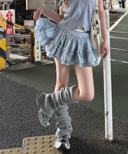 RAY CASSIN（レイカズン）の「【無地 / チェック】レイヤードボリュームミニスカート（スカート・レディース・ホワイト/ブルー系その他2/ブラック・FREE）」の3枚目の写真
