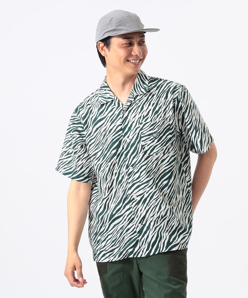 BEAMS GOLF(ビームスゴルフ)の「ORANGE LABEL / ゼブラ柄 フルオープン シャツ(ポロシャツ・メンズ・グリーン/ブラック・M/XL/L)」の1枚目の写真