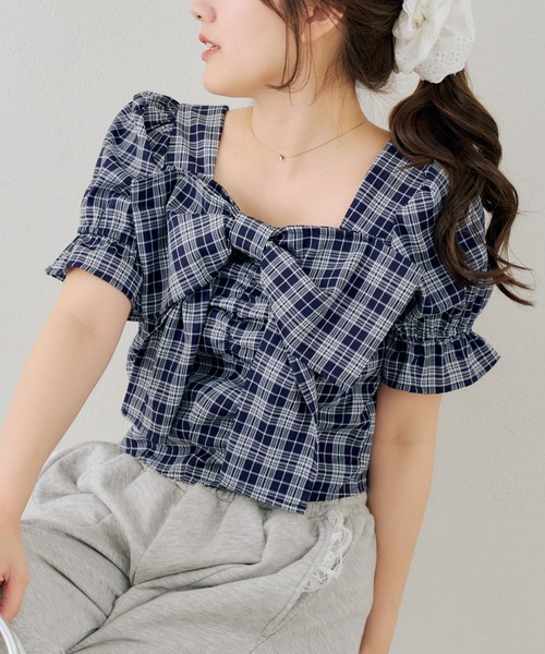 Another Branch olive des olive(アナザーブランチオリーブデオリーブ)の「BIGリボンブラウス(シャツ/ブラウス・レディース・その他11/サックスブルー/ドット/ネイビー・FREE)」の2枚目の写真