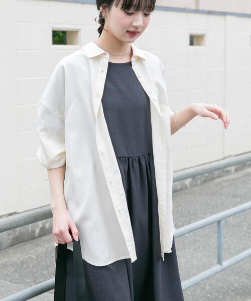 ITEMS URBANRESEARCH(アイテムズ アーバンリサーチ)の「REFINED LINEN 2WAYシャツ(シャツ/ブラウス・レディース・ブラウン/ブルー/オフホワイト・FREE)」の1枚目の写真