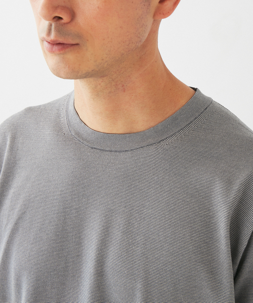EDIFICE(エディフィス)の「マイクロ ボーダー ニット Tシャツ(ニット/セーター・メンズ・ライトグレー/ブラック・SMALL/MEDIUM/LARGE)」の7枚目の写真