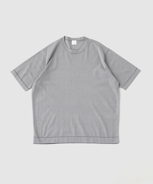 EDIFICE(エディフィス)の「マイクロ ボーダー ニット Tシャツ(ニット/セーター・メンズ・ライトグレー/ブラック・SMALL/MEDIUM/LARGE)」の11枚目の写真