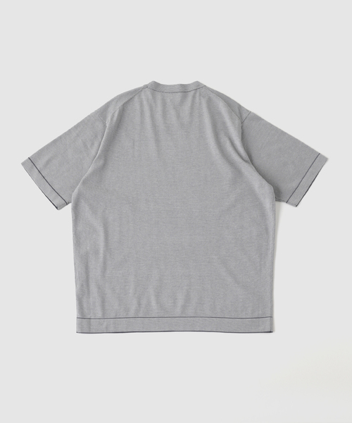 EDIFICE(エディフィス)の「マイクロ ボーダー ニット Tシャツ(ニット/セーター・メンズ・ライトグレー/ブラック・SMALL/MEDIUM/LARGE)」の12枚目の写真