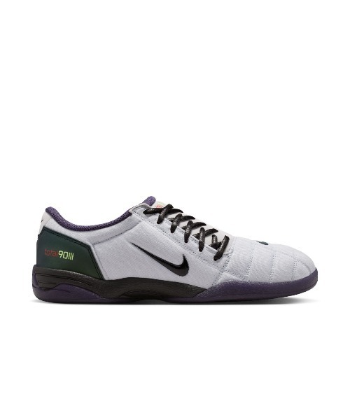 NIKE（ナイキ）の「NIKE Total 90 SE（ナイキ トータル 90 SE）（スニーカー・メンズ・ブラック系・24cm/28.5cm/28cm/29cm/26.5cm/26cm/27.5cm/27cm/24.5cm/25.5cm/25cm）」の4枚目の写真