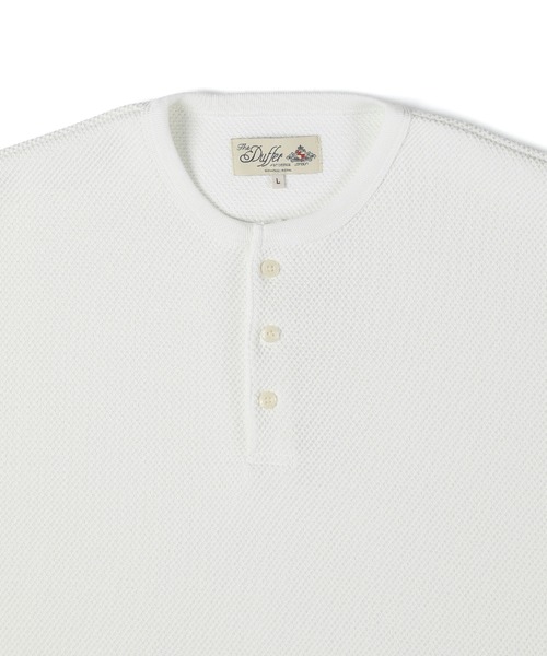 The DUFFER of ST.GEORGE(ザダファーオブセントジョージ)の「「AIR FLEX」HEAVY KANOKO RELAX FIT HENLEY-NECK TEE :セットアップ対応 機能素材「エアフレックス」鹿の子Tシャツ(Tシャツ/カットソー・メンズ・ブラック/ホワイト/ネイビー・X-LARGE/LARGE/MEDIUM/SMALL)」の15枚目の写真