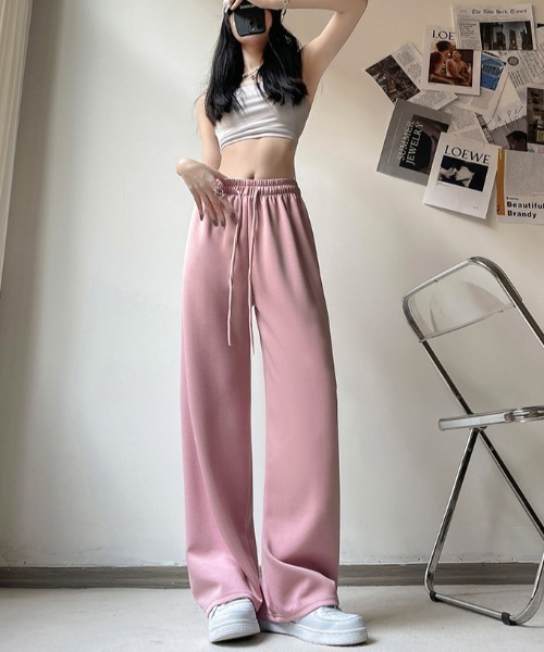 MELT（メルト）の「ワイドストレートスウェットパンツ（スウェットパンツ・レディース・ライトピンク/ネイビー/オフホワイト/ライトグレー/ブラック/モカ・M）」の18枚目の写真