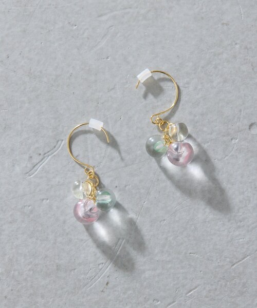 ear PAPILLONNER(イアパピヨネ)の「クリアグラデーションピアス(ピアス(両耳用)・レディース・シルバー/ゴールド・FREE)」の6枚目の写真