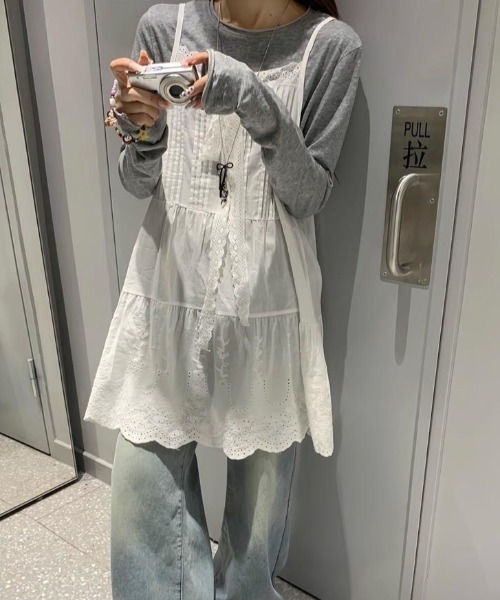 MELT(メルト)の「コットンレースキャミソールワンピース(ワンピース・レディース・ホワイト・FREE)」の5枚目の写真