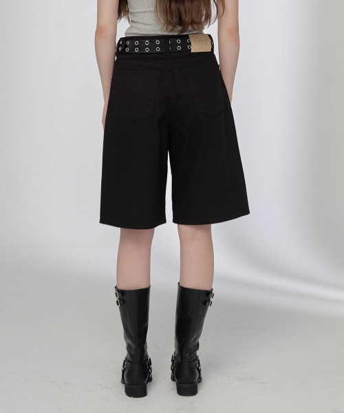 BUTTON UP(ボタンアップ)の「クラシックコットンショートパンツ(2カラー)(その他パンツ・レディース・ブラック/アイボリー・SMALL/MEDIUM/LARGE)」の4枚目の写真
