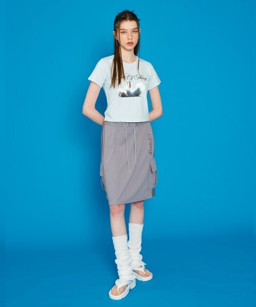FANCY CLUB（ファンシークラブ）の「[NF] シグナススタンダードTシャツ (ライトブルー)_F23QB493（Tシャツ/カットソー・レディース・その他・ONE）」の3枚目の写真