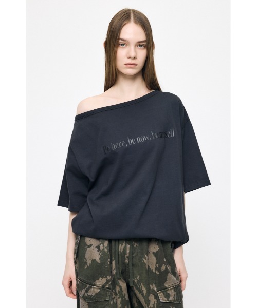 MOUSSY(マウジー)の「ONE SHOULDER PIGMENT Tシャツ(Tシャツ/カットソー・レディース・ピンク/オフホワイト/ネイビー/ライトブラック・FREE)」の9枚目の写真