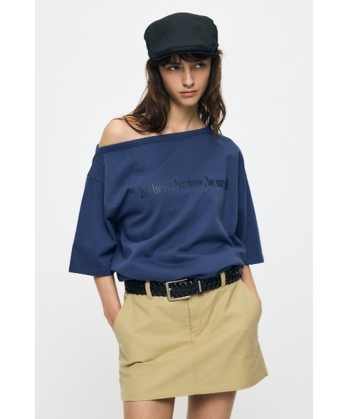 MOUSSY(マウジー)の「ONE SHOULDER PIGMENT Tシャツ(Tシャツ/カットソー・レディース・ピンク/オフホワイト/ネイビー/ライトブラック・FREE)」の15枚目の写真
