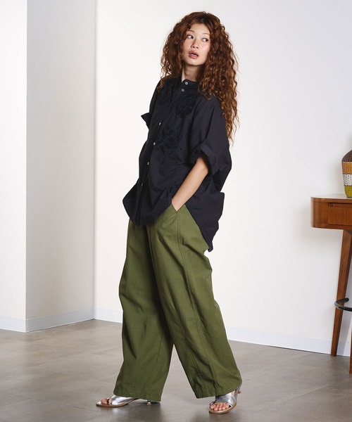 HLAADA(フラーダ)の「HLAADA for ROSEBUD/CUTWORK EMBROIDERY SHORT SLEEVE SHIRT(シャツ/ブラウス・レディース・オフホワイト/ブラック・ONE SIZE)」の18枚目の写真