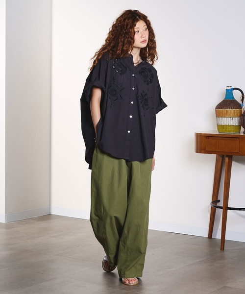 HLAADA(フラーダ)の「HLAADA for ROSEBUD/CUTWORK EMBROIDERY SHORT SLEEVE SHIRT(シャツ/ブラウス・レディース・オフホワイト/ブラック・ONE SIZE)」の17枚目の写真