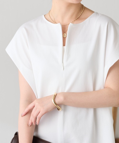 COLLAGE GALLARDAGALANTE（コラージュガリャルダガランテ）の「体型カバー/オフィスに使えるTシャツ/トリコットフレンチT/セットアップ可（Tシャツ/カットソー・レディース・ベージュ/ネイビー/オフホワイト・FREE）」の22枚目の写真