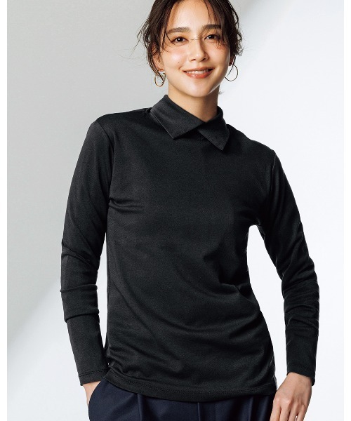 DoCLASSE（ ドゥクラッセ）の「超長綿・衿付きハイネックカットソー（Tシャツ/カットソー・レディース・ブラック×ホワイト/ブルーグレー/ブルー/グリーン/ブラック/オフホワイト/ライトオレンジ系/ダークネイビー/サーモンピンク・S/M/L/LL/XL/3L）」の2枚目の写真