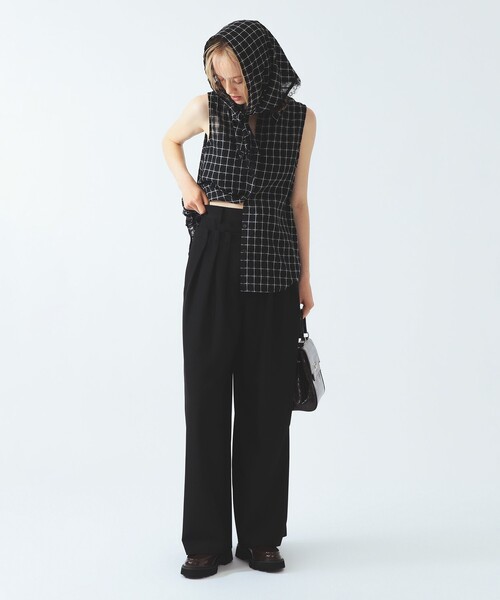 Ray BEAMS（レイビームス）の「チェック バブーシュカ ノースリーブ シャツ（シャツ/ブラウス・レディース・ブラック/ブラウン・ONE SIZE）」の3枚目の写真