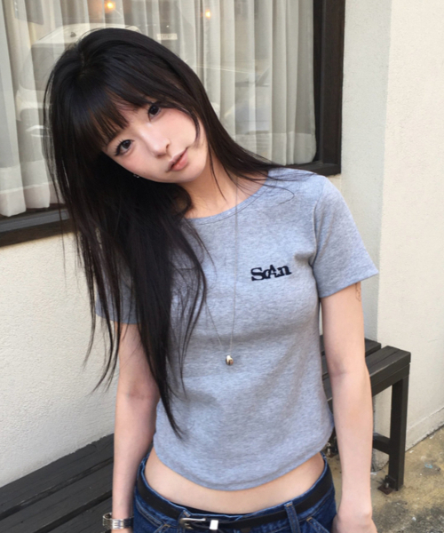 FUZZY SCAN(ファジスキャン)の「刺繍ロゴベーシック半袖Tシャツ2色(Tシャツ/カットソー・レディース・ブラック/ライトグレー・ONE SIZE)」の3枚目の写真