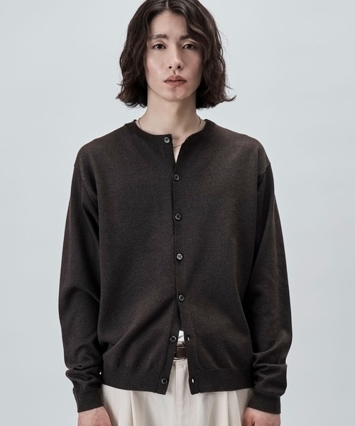 SINSS(シンス)の「Crew neck knit cardigan / クルーネックニットカーディガン(カーディガン/ボレロ・メンズ・ブラック/グレー/チャコールグレー/ブラウン・X-SMALL/SMALL/MEDIUM/LARGE)」の4枚目の写真