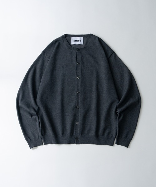 SINSS(シンス)の「Crew neck knit cardigan / クルーネックニットカーディガン(カーディガン/ボレロ・メンズ・ブラック/グレー/チャコールグレー/ブラウン・X-SMALL/SMALL/MEDIUM/LARGE)」の10枚目の写真