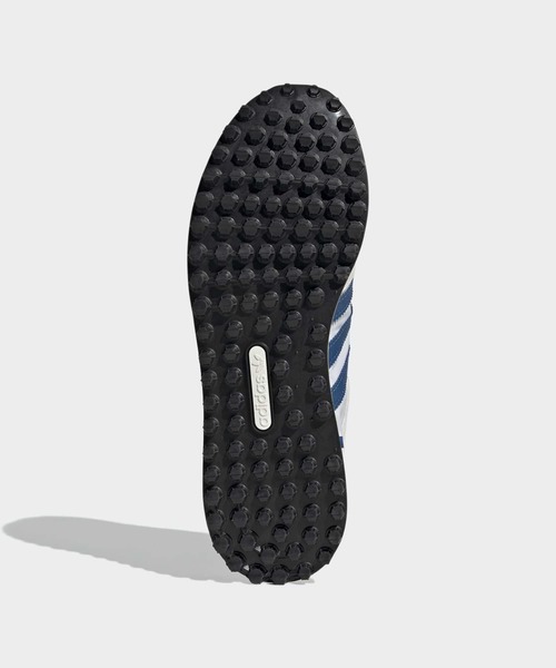 adidas（アディダス）の「LA トレーナー OG  / アディダスオリジナルス adidas Originals（スニーカー・メンズ・ホワイト・27.5cm/27.0cm/26.5cm/26.0cm/23.5cm/23.0cm/22.5cm/22.0cm/29.0cm/28.5cm/28.0cm/25.5cm/25.0cm/24.5cm/24.0cm）」の3枚目の写真
