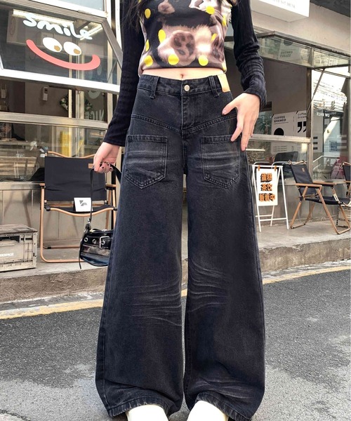 AMAJI(アマジ)の「ウォッシュ加工 ヴィンテージ風 インサイドアウト ヒゲ加工 デニムパンツ(デニムパンツ・レディース・ブラック・SMALL/MEDIUM/LARGE/X-LARGE)」の1枚目の写真
